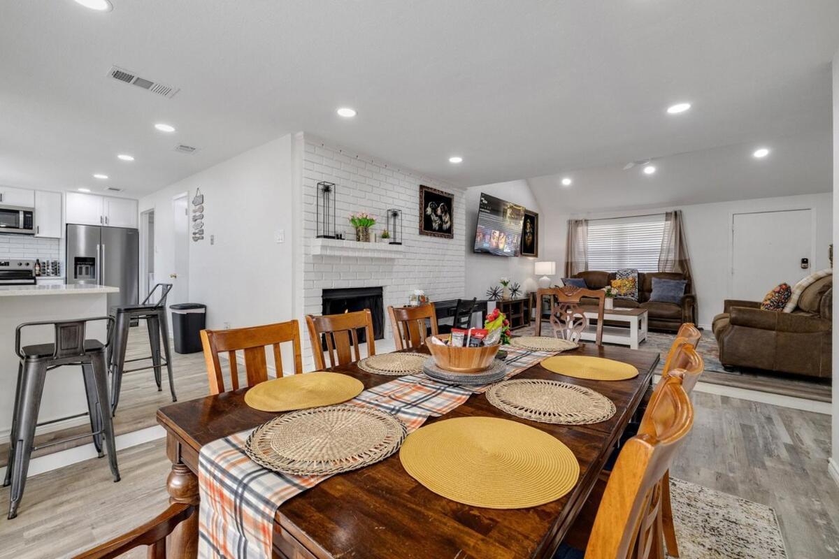 Frisco Getaway Hometel W The Spa And Outdoor Kitchen المظهر الخارجي الصورة