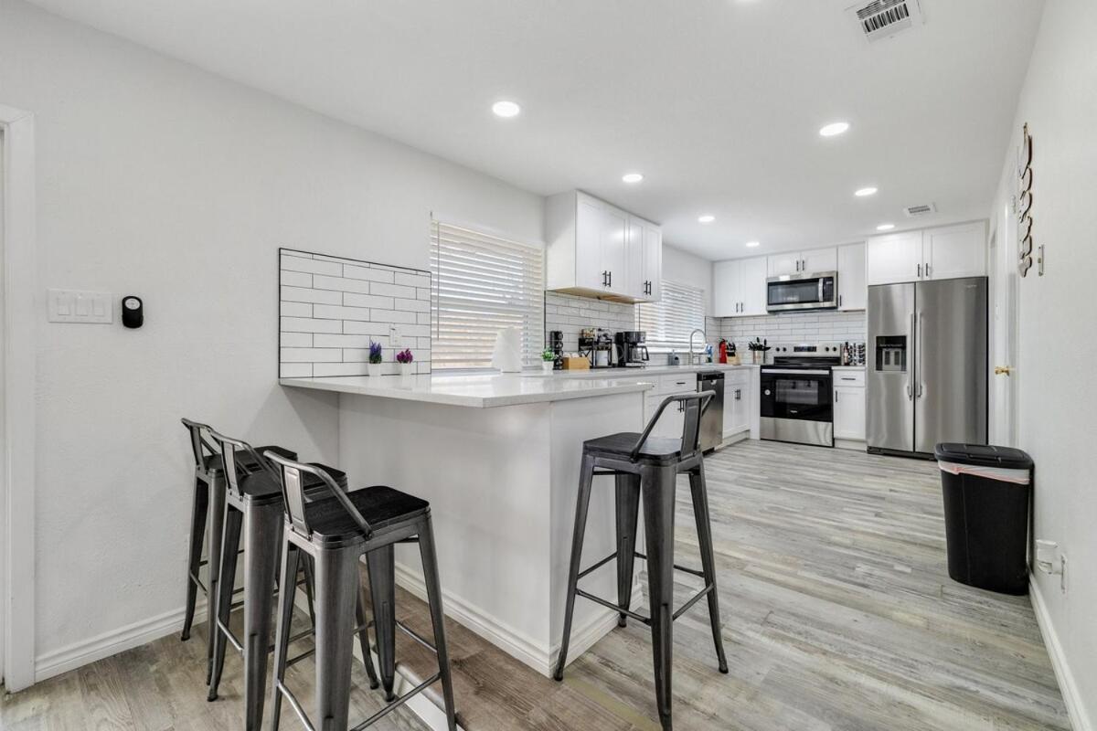 Frisco Getaway Hometel W The Spa And Outdoor Kitchen المظهر الخارجي الصورة