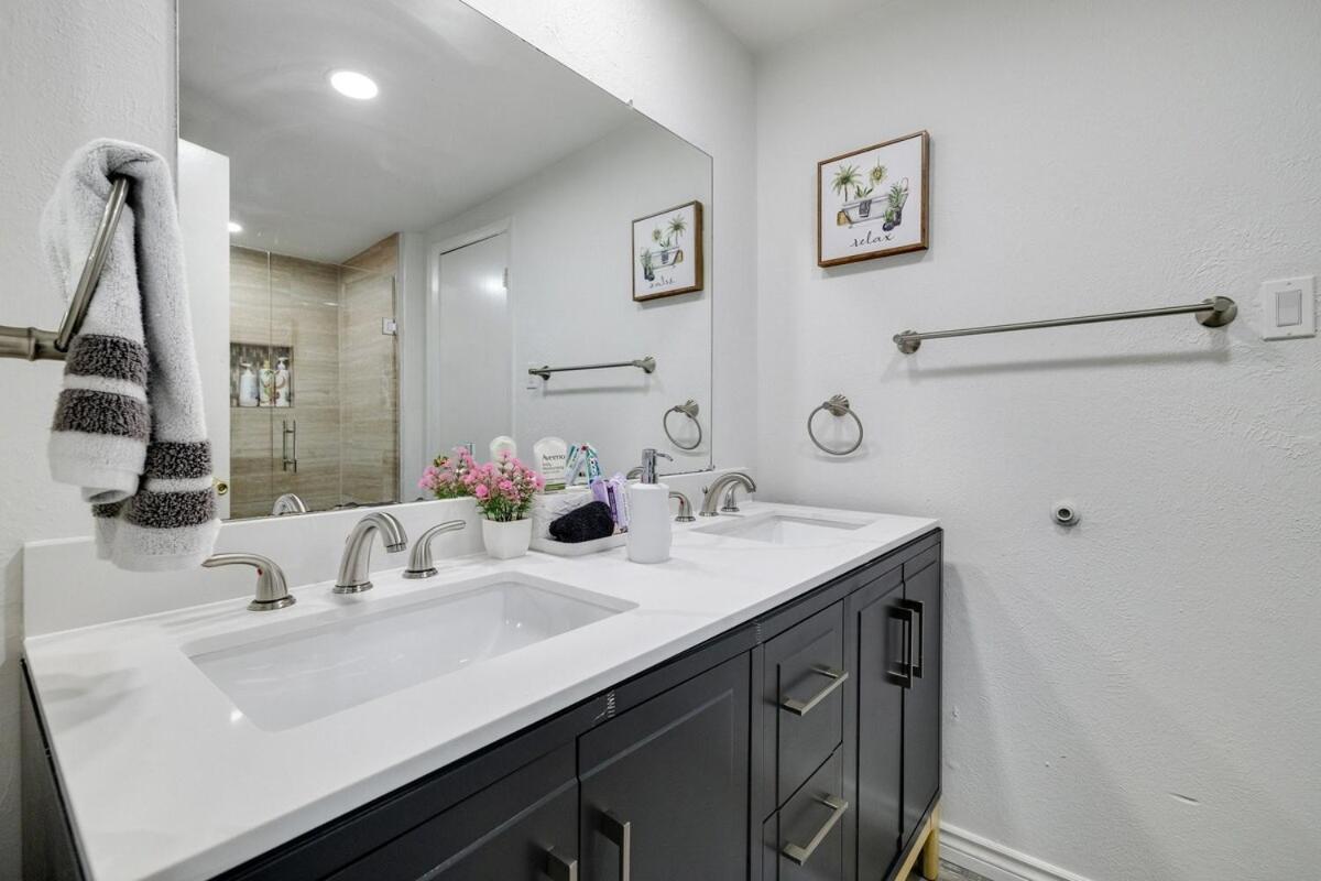 Frisco Getaway Hometel W The Spa And Outdoor Kitchen المظهر الخارجي الصورة